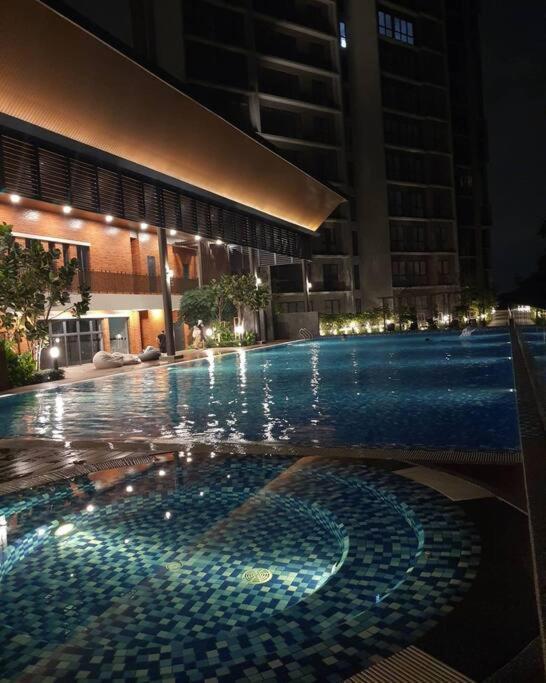 The Glass Homestay Putrajaya Dış mekan fotoğraf